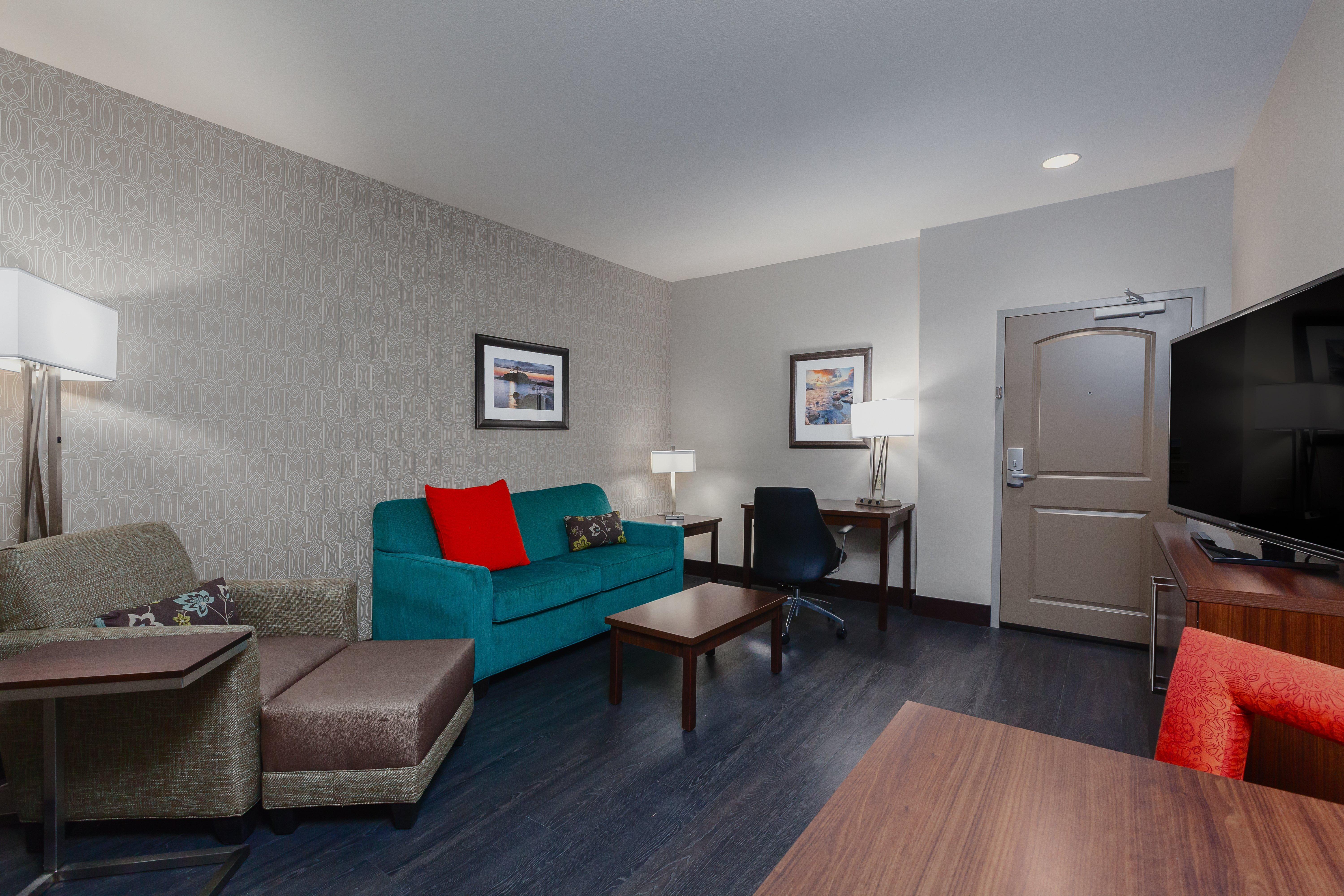 Holiday Inn Express & Suites Eureka By Ihg Bagian luar foto