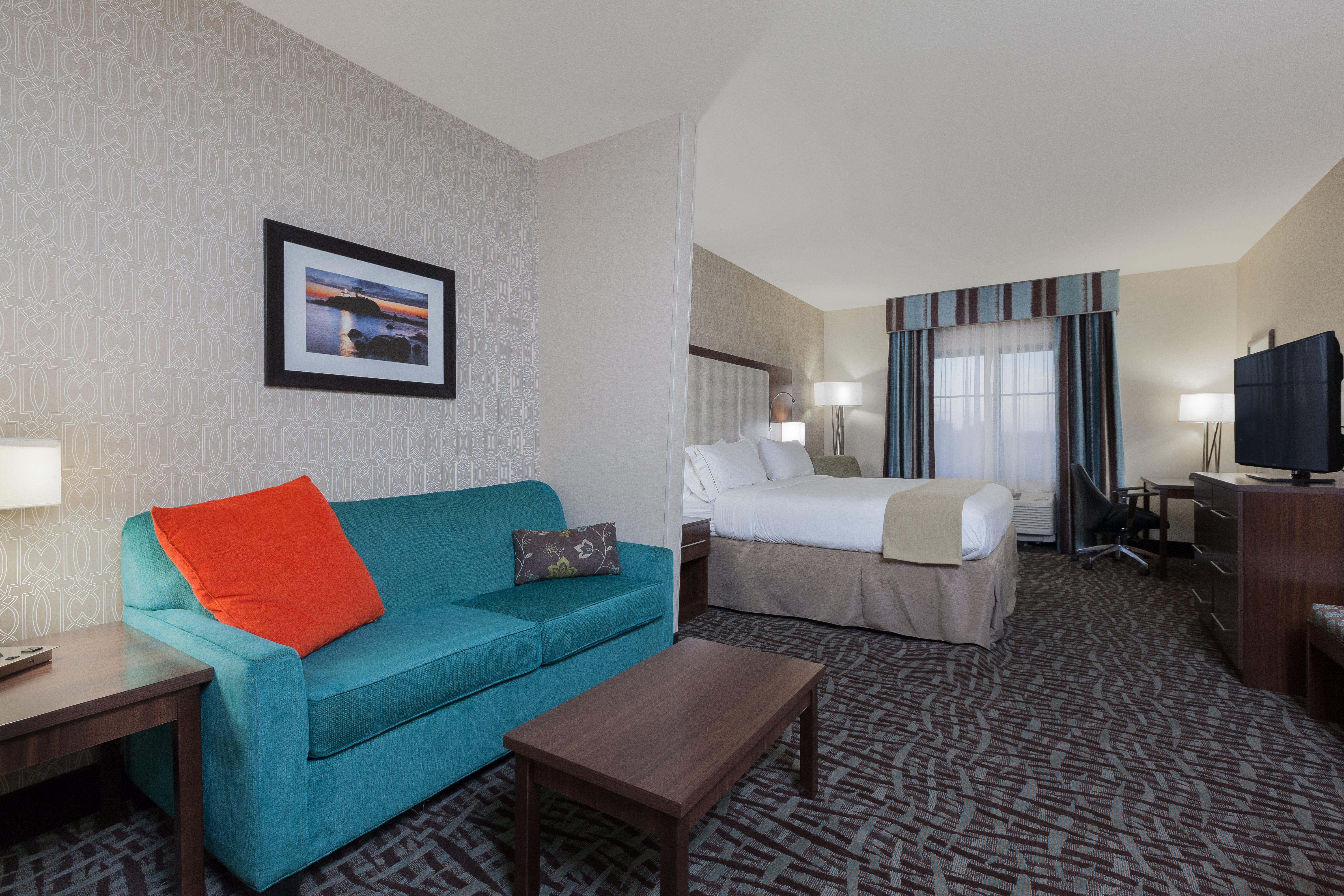 Holiday Inn Express & Suites Eureka By Ihg Bagian luar foto