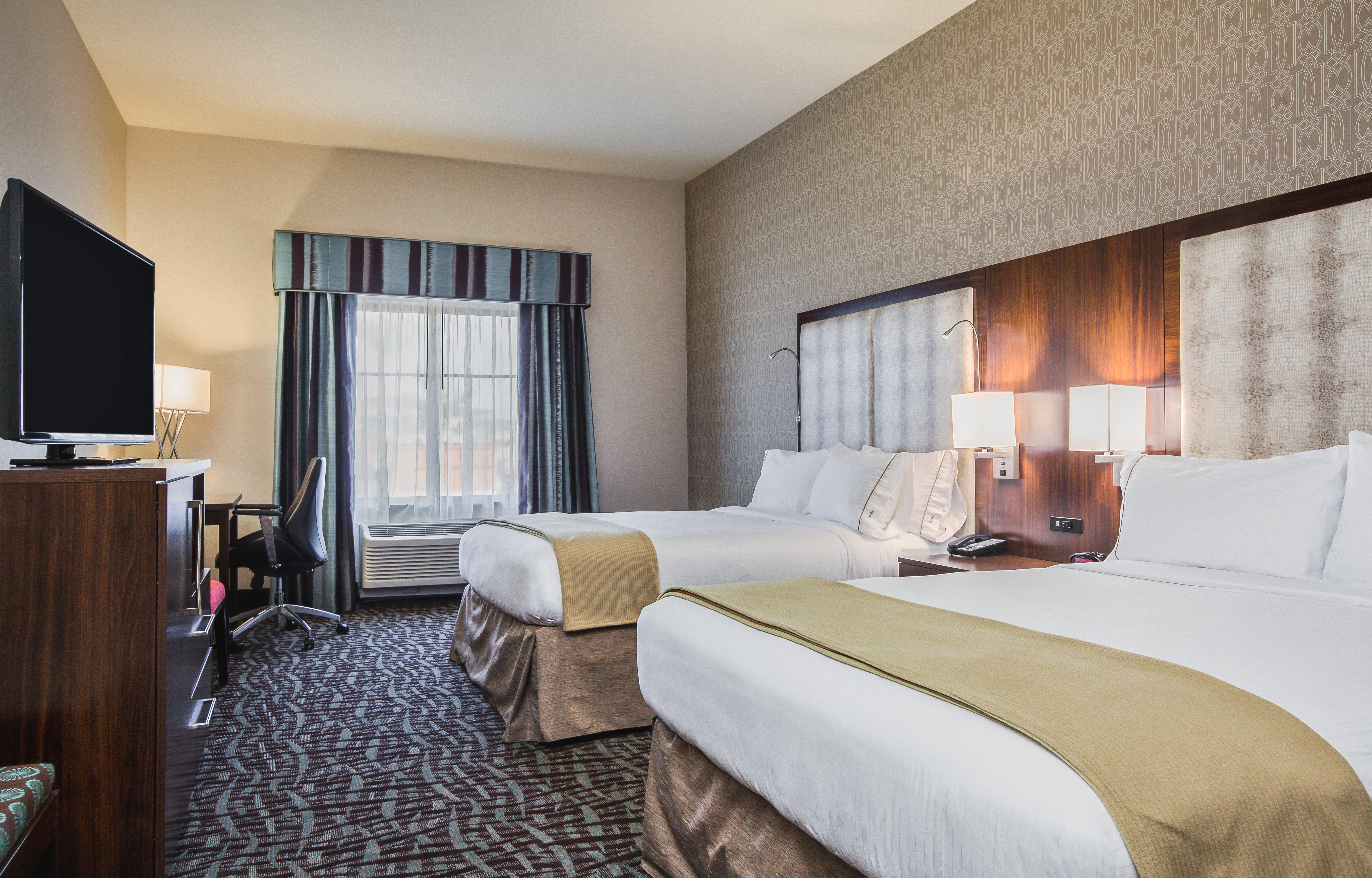 Holiday Inn Express & Suites Eureka By Ihg Bagian luar foto